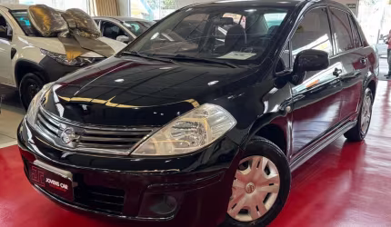 Nissan tiida sedan 18f 2011
