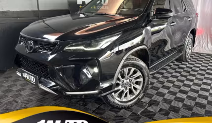 Toyota hilux sw4 2017 2.7 sr 4x2 16v flex 4p automático