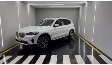 Bmw x3 2023 2.0 16v híbrido x line xdrive30e steptronic