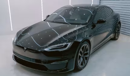 Tesla model s plaid