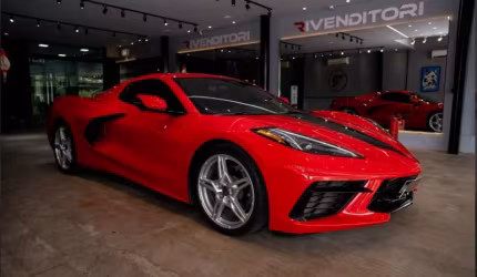 Corvette stingray c8 lt2 conversível