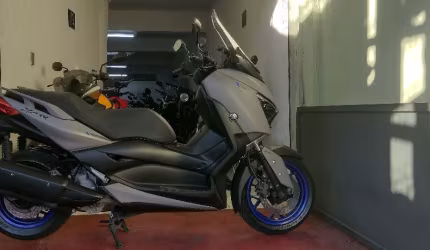 Yamaha xmax 250 abs impecavel com apenas 20.000km