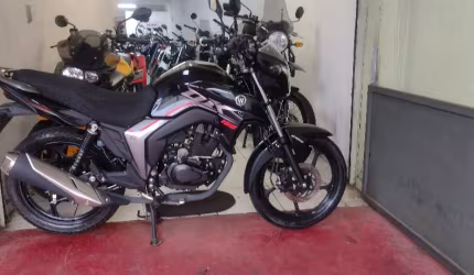 Haojue dk 160 cbs  impecavel com apenas 6.000km