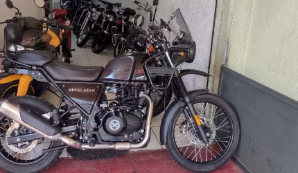 Royal enfield himalayan efi abs com apenas  20.000km