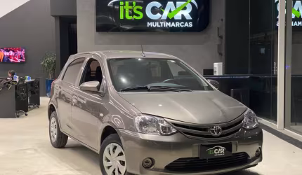 Toyota etios hb x 13l at 2017