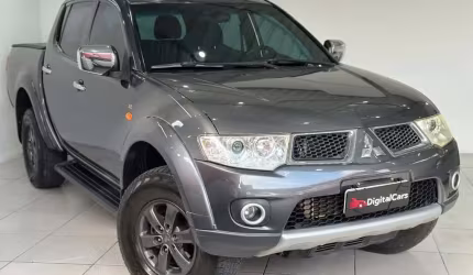 Mitsubishi l-200 triton 4x4 hpe 3.2 cd automatico (diesel)2013