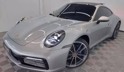 Porsche 911 carrera 2020