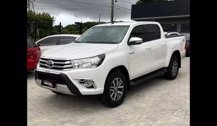 Toyota hilux 2.8 srv 4x4 cd 16v diesel 4p aut 2017