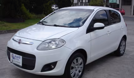 Palio essence 1.6 etorq completo 2015