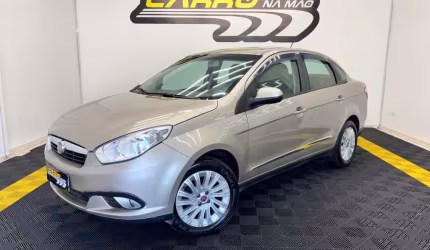Fiat siena essence 1.6 2013