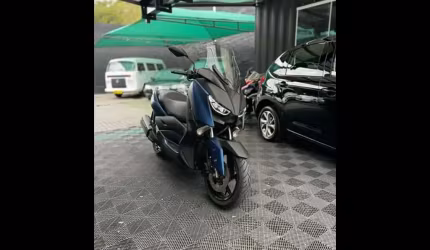 Yamaha nmax 2021