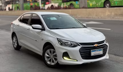 Chevrolet onix plus lt 1.0