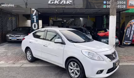 Nissan versa 1.6 sl flexstart 16v 4p