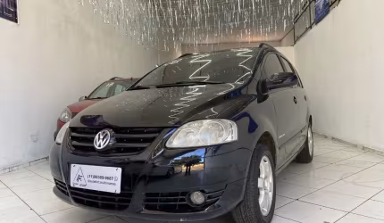 Volkswagen spacefox 1.6 - baixissimo km - impecavel