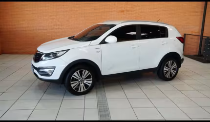 Kia sportage lx 4x4 2.0 at 2015
