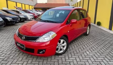 Nissan tiida 1.8 sl 2011