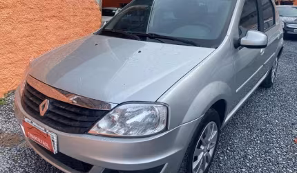 Carro bem cuidado 