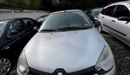 Carro excelente 