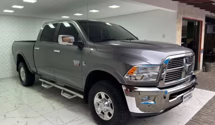 Ram 2500 dodge ram 2500 laramie  6.7 tdi  cd 4x4 diesel  - cinza - 2011/2012