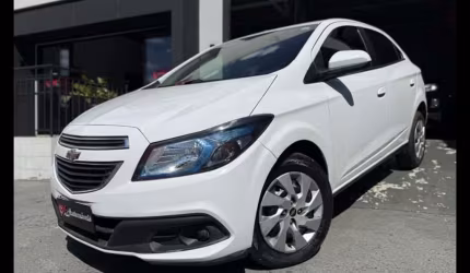 Chevrolet onix 1.4mt lt 2015