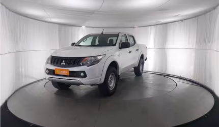Mitsubishi l200 triton 2023 2.4 16v turbo diesel gl cd 4x4 manual