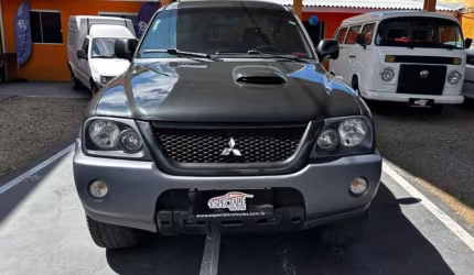 Mitsubishi l200 outdoor 2.5 hpe 4x4 cd 8v turbo intercooler diesel 4p manual