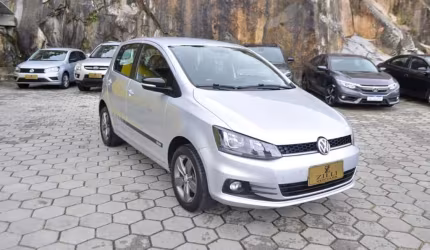 Volkswagen fox run 1.6 mt  - prata - 2016/2017