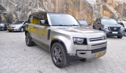 Land rover defender 110 hse x-dynamic 3.0 4x4 at (7l) - prata - 2023/2024