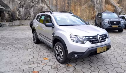 Renault duster iconic 1.6 at  - prata - 2023/2024