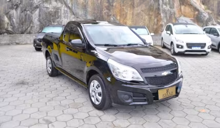 Chevrolet montana ls 1.4 mt  - preta - 2018/2019