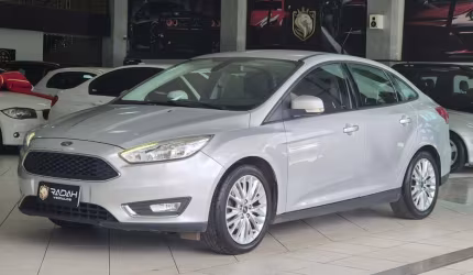 Ford focus fastback se/se plus 2.0 flex aut.