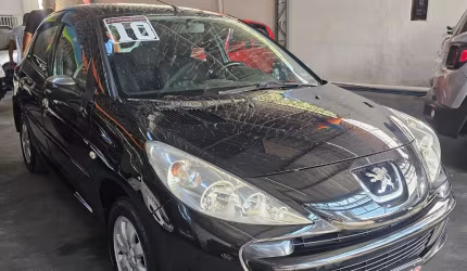 Peugeot 207 1.4 flex 2010 