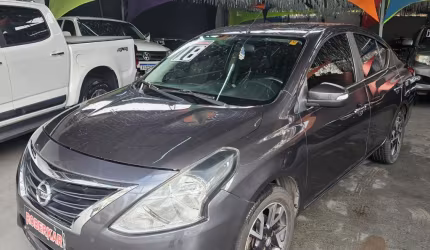 Nissan versa sl automatico 2018 