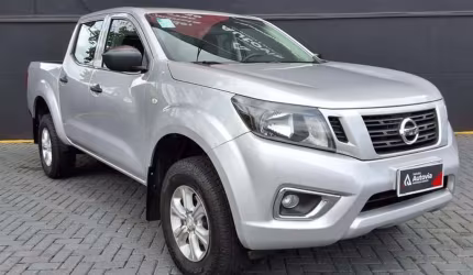 Nissan frontier s mt 4x4 2020