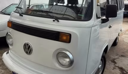 Kombi 9 lugares