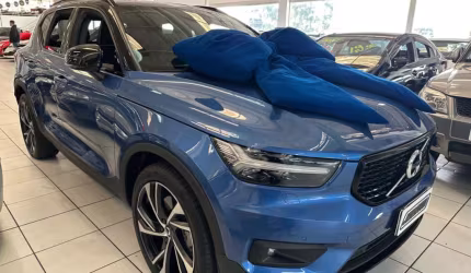 Volvo xc40 t5 r-design 2021