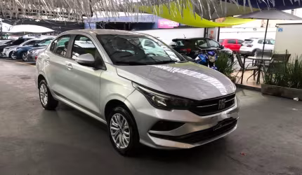 Fiat cronos 1.3 completo