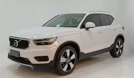 Volvo xc40 t5 momentum 2019