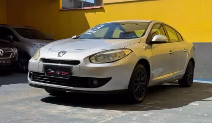 Renault fluence 2013 2.0 dynamique 16v flex 4p automático
