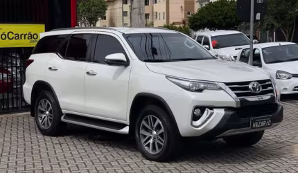 Toyota hilux sw4 srx 4x4 2.8 disel 2020