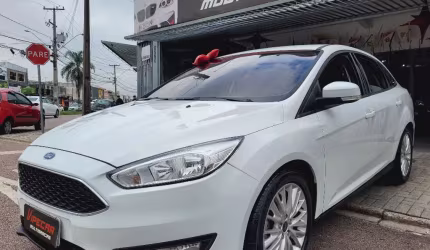 Ford focus se 2.0 at
