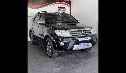 Hilux sw4 srv d4-d 4x4 3.0 tdi dies. aut