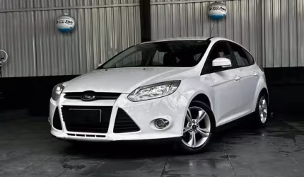 Ford focus 1.6 se 16v flex 4p powershift 2015