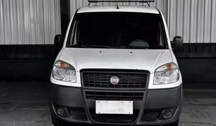 Fiat doblo cargo 1.8 8v 5p 2011
