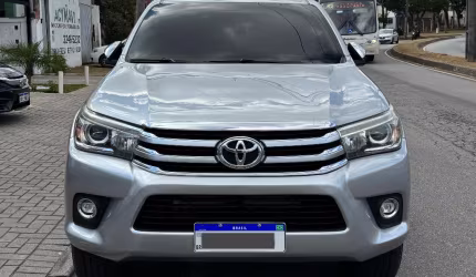 Toyota hillux srx 