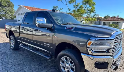 2500 laramie  6.7 tdi  cd 4x4 diesel