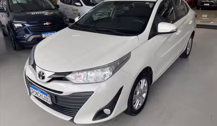 Toyota yaris 1.5 16v flex sedan xl manual