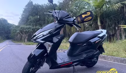 Elite 125 2020 com 15 mil km