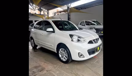 Nissan march 1.6 sv 16v flex 4p manual
