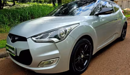 Veloster 1.6 automático - completo